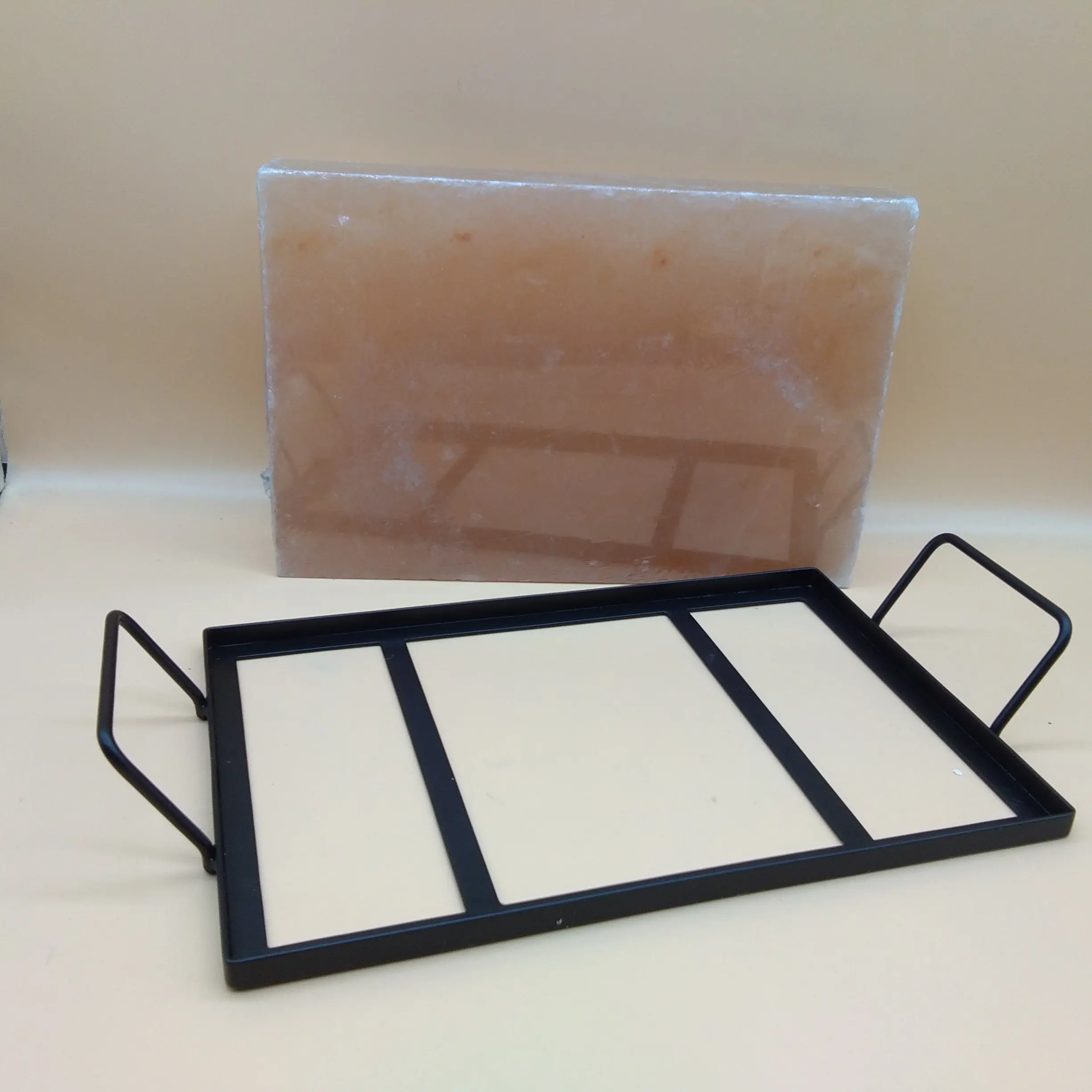 salt block metal holder