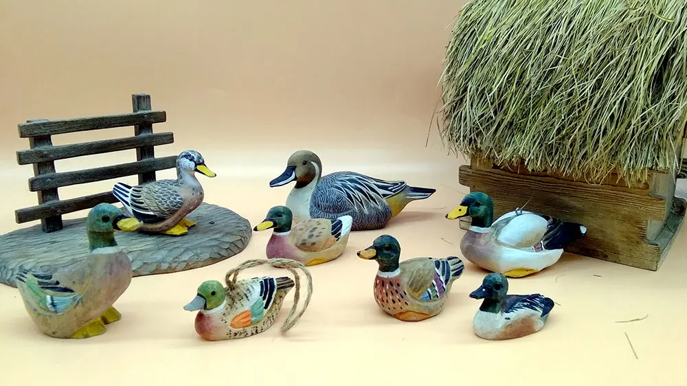 wooden-mallard-duck-carvings-wholesale