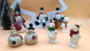 Wholesale-Premium-Handcrafted-Wooden-Christmas-Ornaments-Showcase