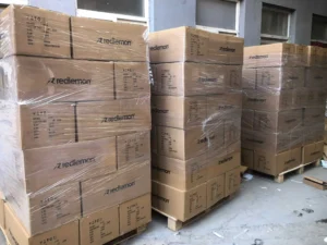 Palletized wholesale salt products prepared for Q4 bulk export, demonstrating strict logistics and OEM packaging standards