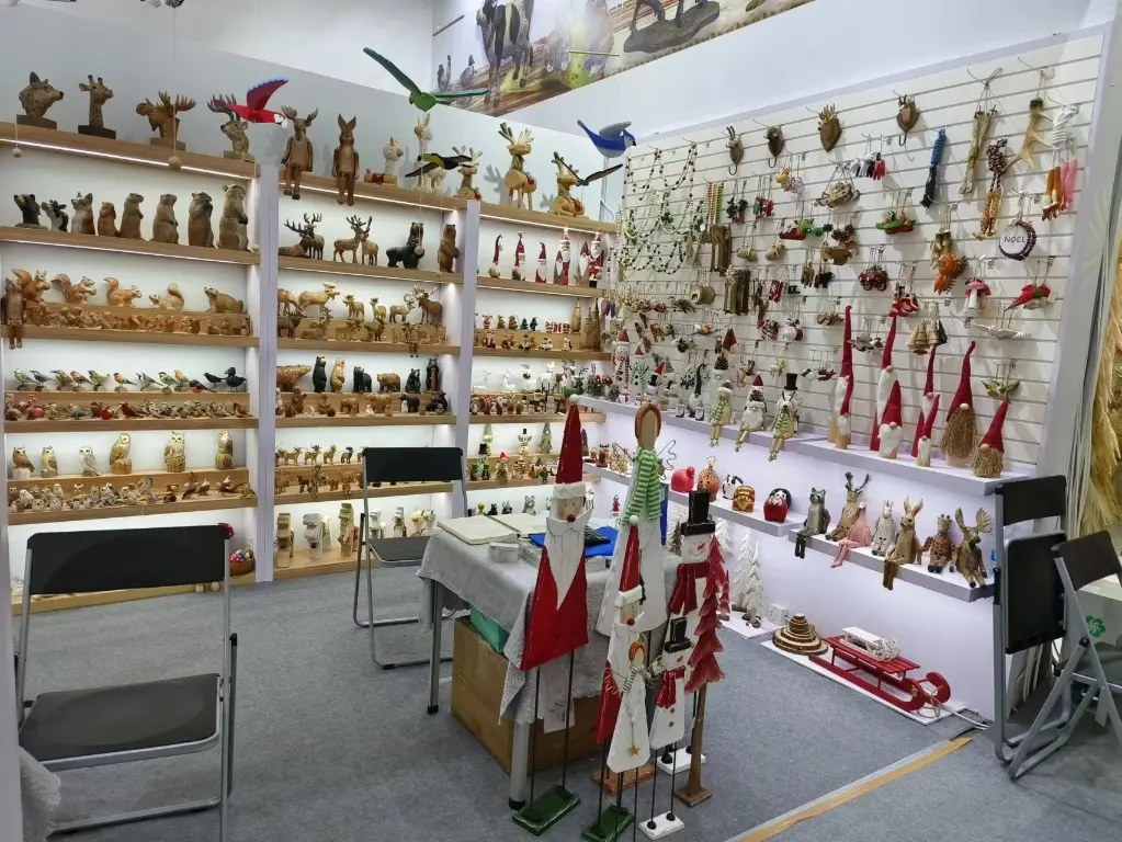 Seasonal wooden ornaments and hanging crafts produced for wholesale corporate gifting programs